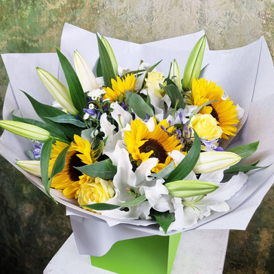 Aspen Flora at Sutton Flowers Birmingham, UK, Nationawide Florist online same day next day deliveries bouquets birthdays gifts flowers lilies roses valentine’s day sunflower, chrysanthemum, Gerbera, Sweet William, Foliage flowers, Agapanthus, Freesia, Statice